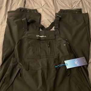 NWT O’neil women’s ski bib